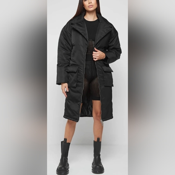 Maniere De Voir Black Puffer Jacket with Corset Detail - Picture 3 of 11